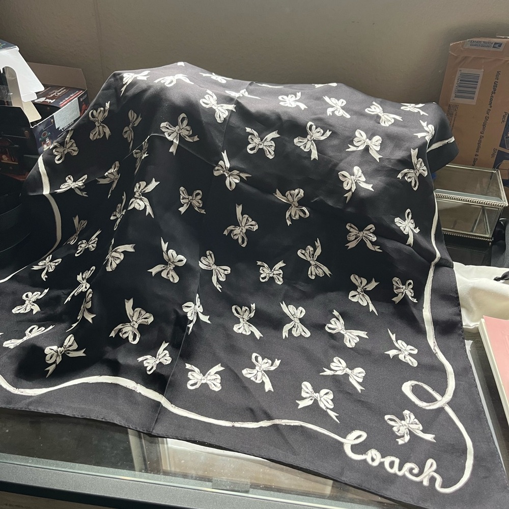 Coach Bow Print Silk Bandana - Picture 3 of 3